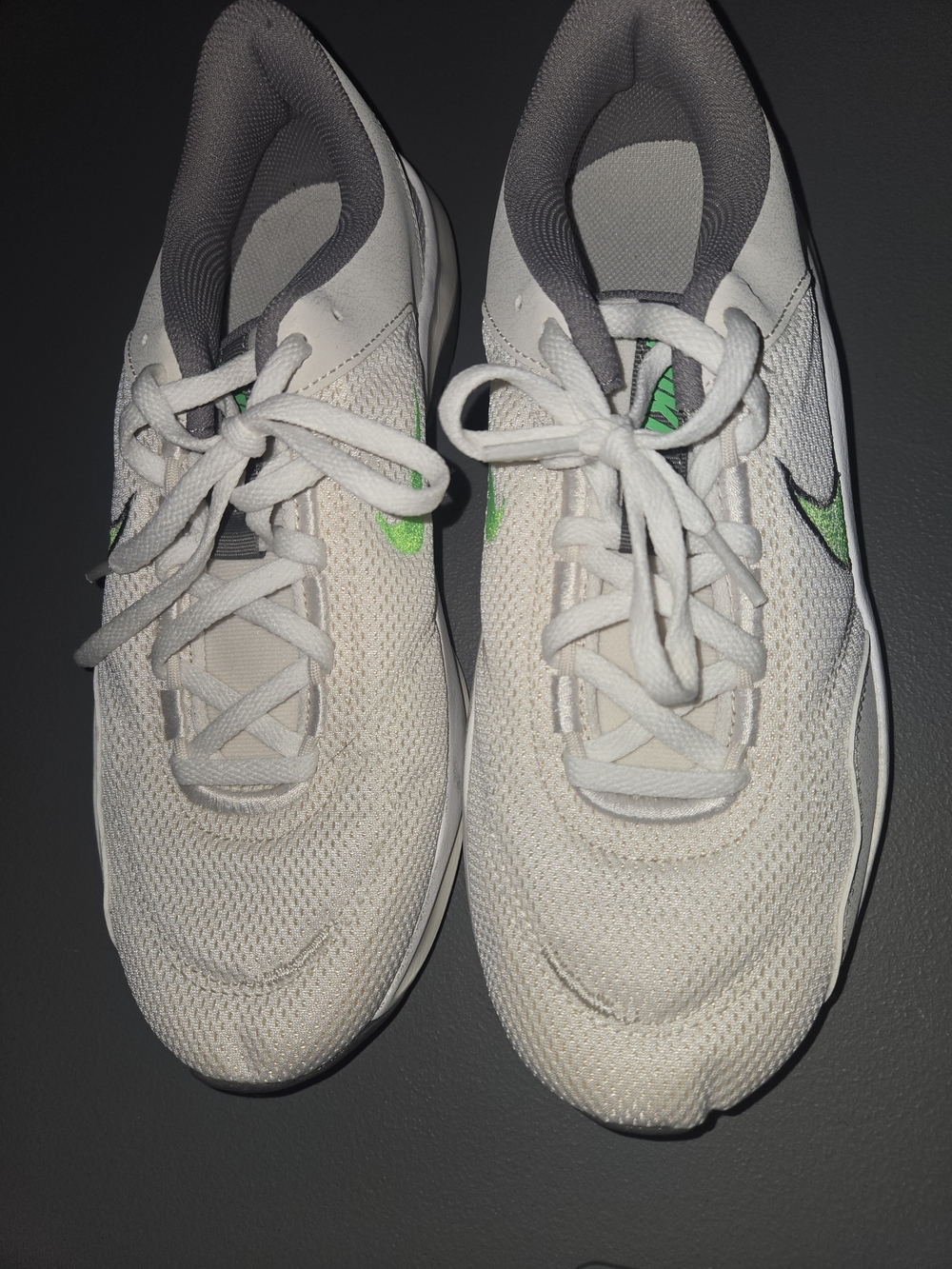 Nike Legend Essential 3 Next Nature Men’s 8.5 Green Sneakers NEW Without Box